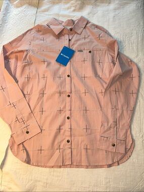 NWT Columbia Light Pink Grid Button-Down Shirt